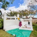 Mini White Bounce House for Kids with A Ball Pit
